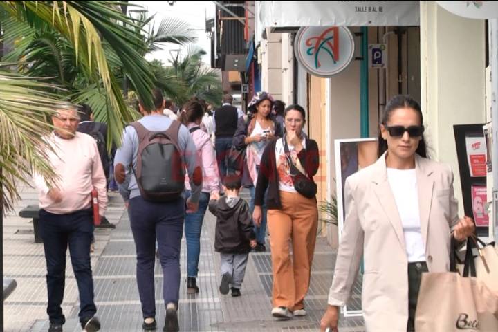Cerraron 46 locales en el microcentro de Paraná: los motivos