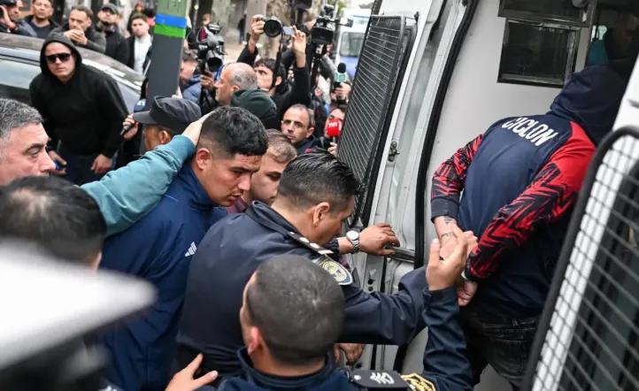Liberaron a los 104 hinchas de Universidad de Chile que fueron detenidos por los incidentes en el partido con Independiente