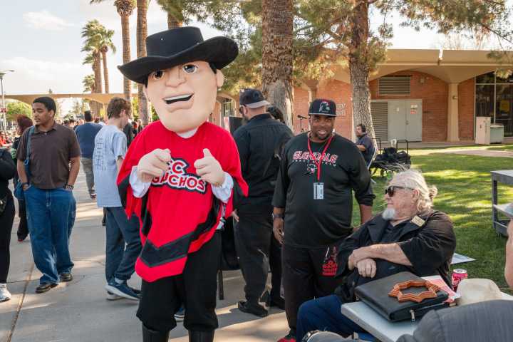Maricopa Community Colleges project record enrollment