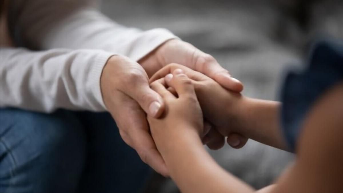 Convocan a familias para la adopción de dos hermanos