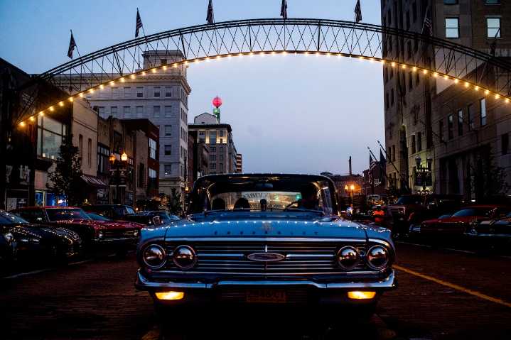 Back to the Bricks will flip downtown Flint into a classic car paradise