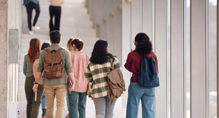 ¿Cuáles son las profesiones con mejores salarios en Colombia en 2025? Aquí te contamos