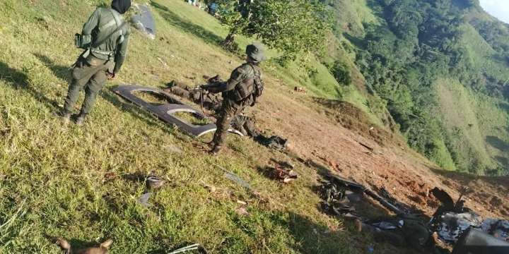 Gobernación Antioquia y Alcaldía de Medellín rindieron homenaje a policías asesinados en Amalfi con emotiva ceremonia