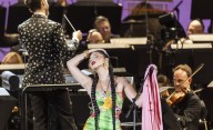 Los Aguilar iluminan el Hollywood Bowl con música, herencia, nostalgia y solidaridad con los migrantes
