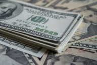 Minuto a minuto. ¿A cuánto cotizan el dólar blue y el oficial este martes 19 de agosto?