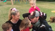 La historia de amor de Enrique Iglesias y Anna Kournikova inició con un video musical y ahora van por su cuarto hijo