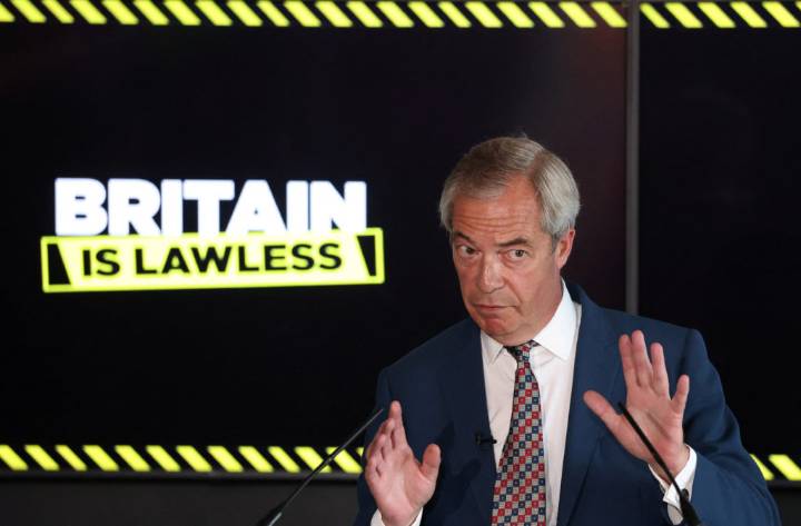 UK's hard-right Reform party pledges mass deportations if it wins power