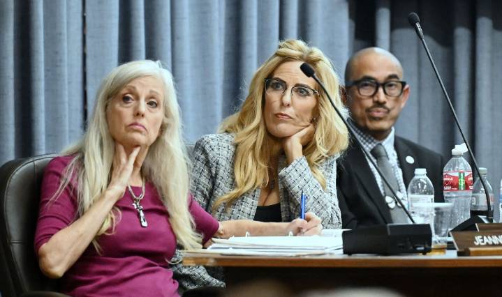 Redlands school board OKs explicit library book policy after months of discussion