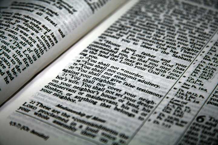 Texas classrooms won’t have to display the Ten Commandments