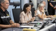 Robles no descarta enviar más militares a los incendios pero solo como apoyo logístico