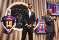 Barcelona board agree to risk €7m in personal wealth in bid to register Rashford, Garcia