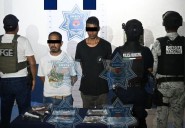 Detienen a dos sujetos en Cancún por narcomenudeo