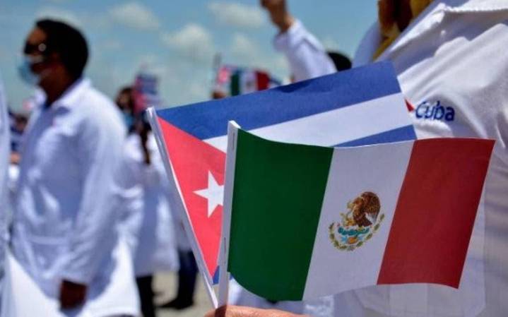 Exige PAN informe detallado sobre médicos cubanos