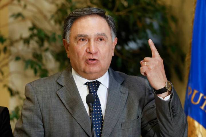 Diputado Mellado renuncia a RN para apoyar a José Antonio Kast