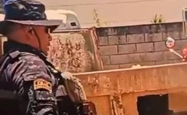 Policías tablean a detenido en Chiapas; Secretaría de Seguridad Pública ya investiga identidad de los responsables
