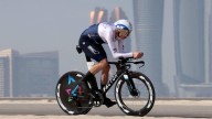 Chris Froome fue hospitalizado de emergencia tras ser atropellado por un carro en un grave accidente en Francia: este es su estado de salud