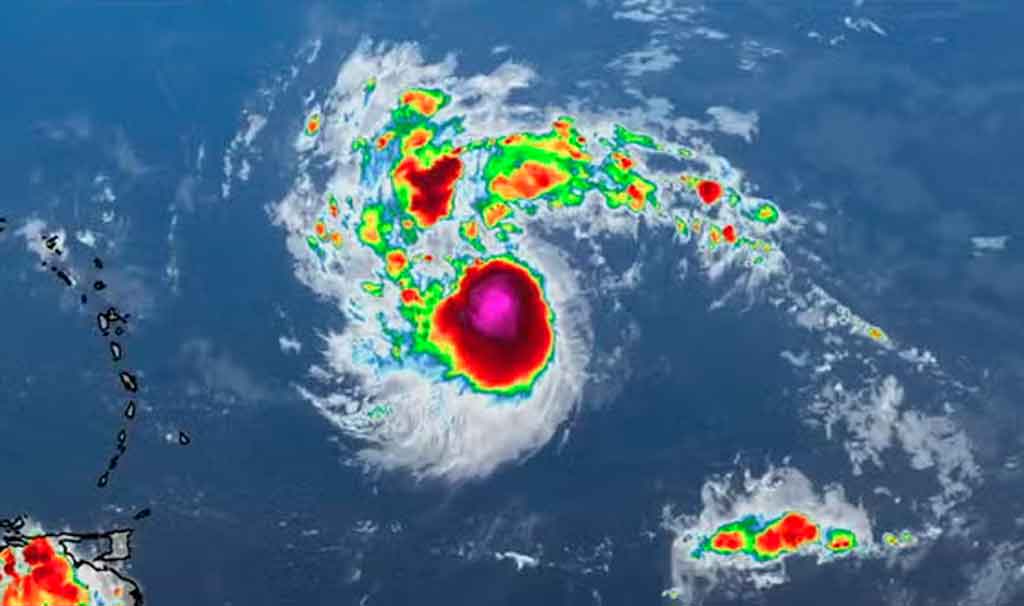 Tormenta tropical Erin próxima a convertirse en huracán