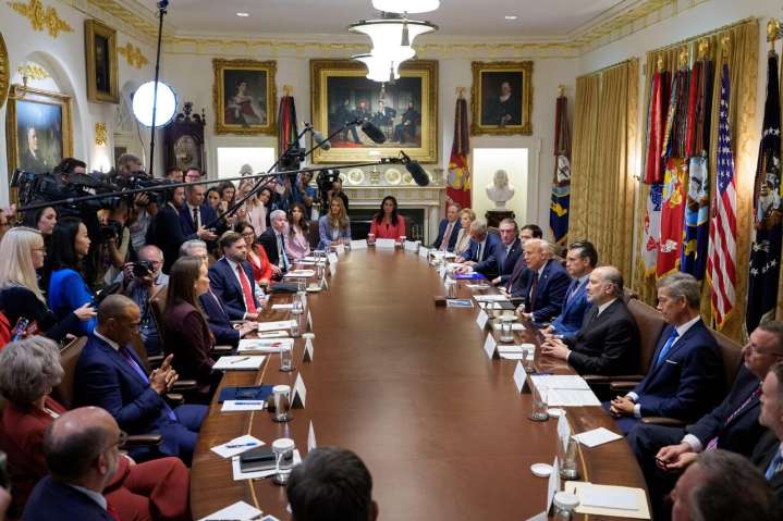 Trump se reúne con su Gabinete por más de tres horas, un récord desde su regreso al poder