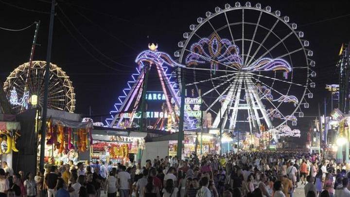 Investigan una intoxicación alimentaria con una decena de afectados en la Feria de Málaga