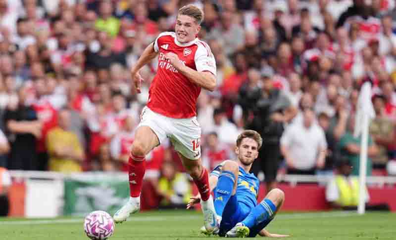 Premier League: Arsenal apabulla 5-0 al Leeds y Tottenham vence 2