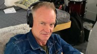 El cantante británico Sting demandado por sus excompañeros de The Police, según The Sun
