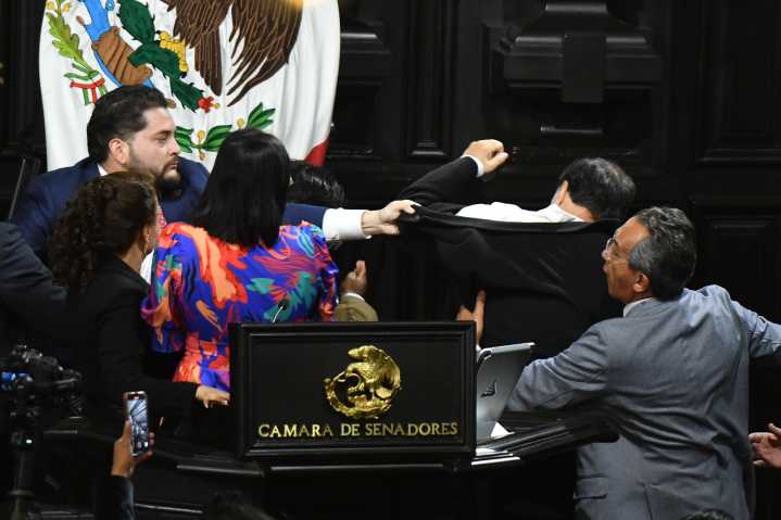 Denuncia provocación de Fernández Noroña y violencia en la Comisión Permanente
