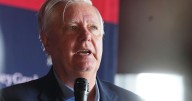 Graham: Trump ready to ‘crush’ Russian economy if Putin avoids talks