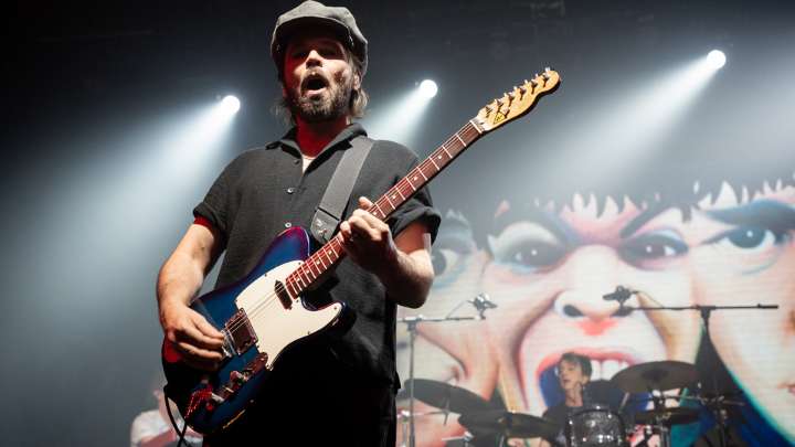 Supergrass en C Art Media: una noche atrapada en el fuzz
