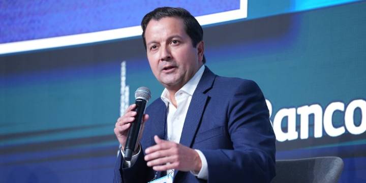 David Luna realizó propuesta para la unión de los candidatos y precandidatos de la oposición: se ofreció a renunciar y “cargar la maleta de otro hombre o mujer que la honre”