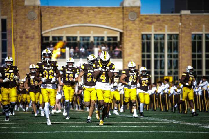 Cowboys Enter Second Week of Fall Camp in Full Pads