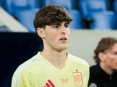 "Outstanding" Man Utd target signs new deal as Amorim alternatives explored