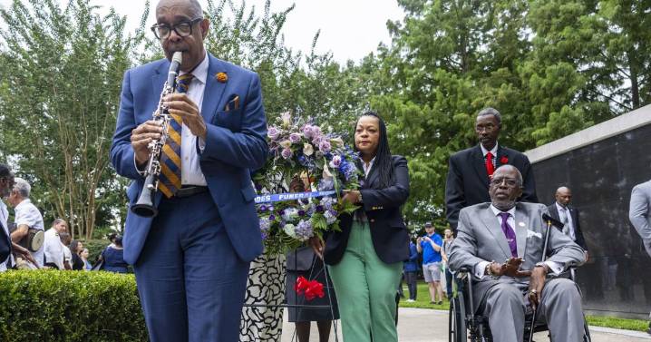 Photos: New Orleans remembers and reflects, 20 years after Katrina