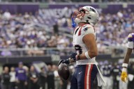 Patriots beat Vikings 20-12 as rookies Henderson and Chism each record another preseason TD – Winnipeg Free Press