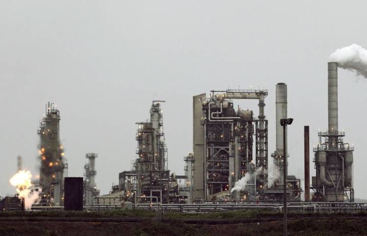 WA fines oil refineries millions for acid, wastewater violations