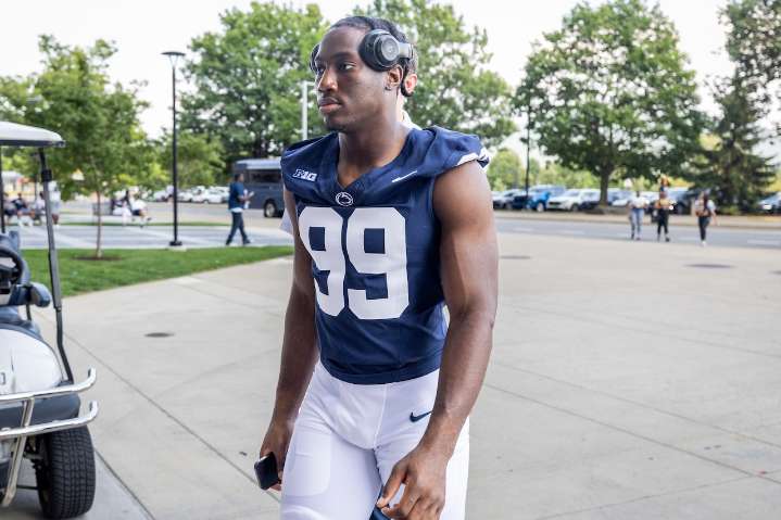 Penn State's Deion Barnes encouraged by the progress of Enai White and Evan Kemajou