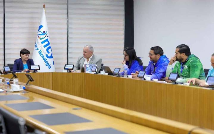 Avanza asignación de cupos universitarios a bachilleres