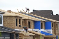 Ontario funds free building code course, opposition urges more action on skills gaps