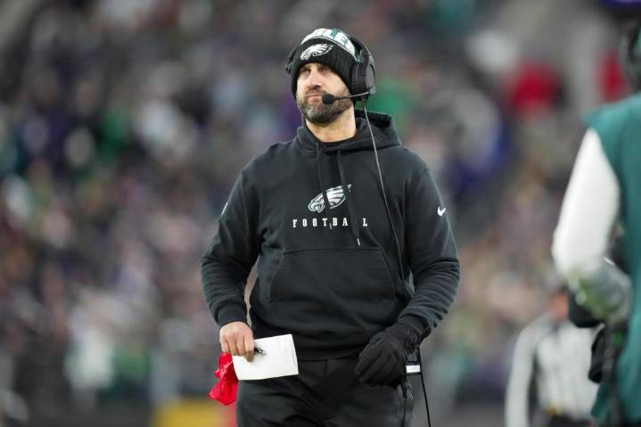 Eagles coach Nick Sirianni keeping position decisions close to the vest