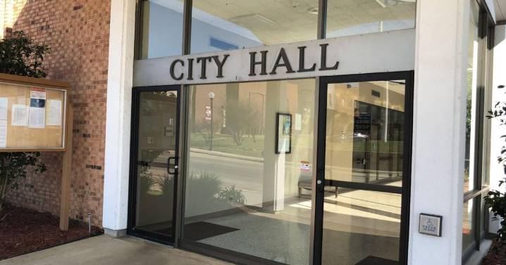 Public records shed more light on Minden settlement controversy