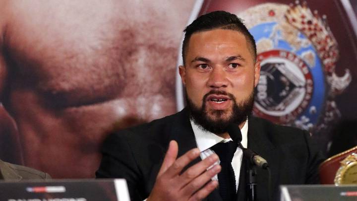 Equipo de Parker pone en duda lesión de Usyk tras video en club nocturno