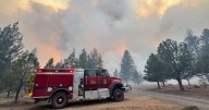 After tough weekend, crews make progress on Flat Fire lines near Sisters