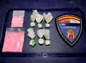 Detenido por llevar droga en su vehículo e intentar huir