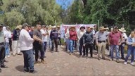 Artesanos, guías de turistas y comerciantes bloquean accesos de Teotihuacán; acusan extorsión