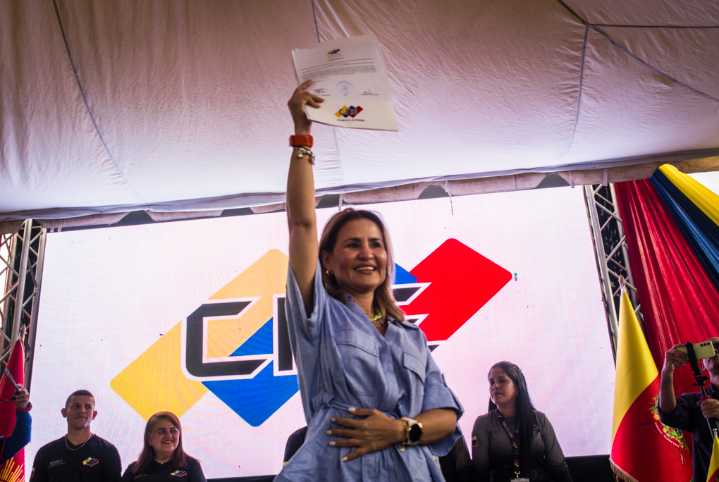 Elección de cinco alcaldesas reaviva debate sobre igualdad de género en el chavismo en Carabobo