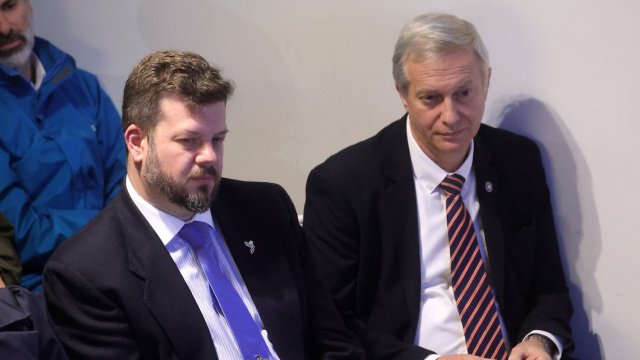 Kaiser apoya a Kast: "¿Cómo se supone que gobierne el Presidente si no es por decreto?"