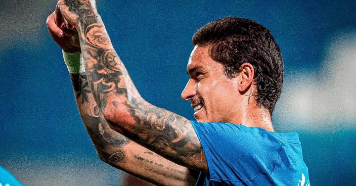 ¿Debutar en Arabia le hará bien a Darwin Núñez para eliminatorias? Bielsa se despachó en elogios para la Liga árabe