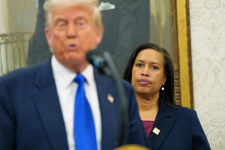 DC Mayor Muriel Bowser walks delicate line with President Donald Trump, reflecting the city’s precarious position