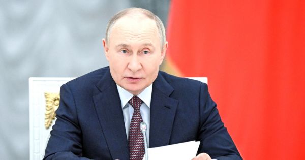 Putin presiona: Rusia exige ser incluida en las garantías de seguridad a Ucrania