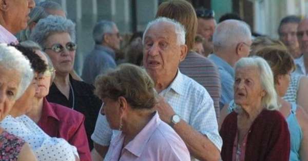 El porcentaje de la jubilación destinado a pagar la luz se triplicó en la era Milei