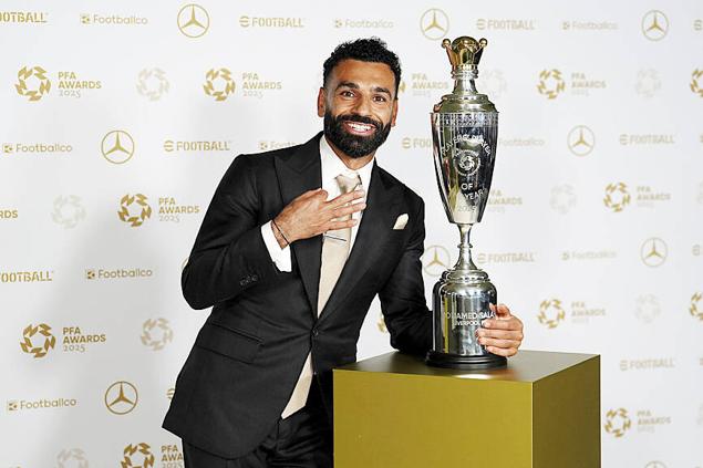 Mohamed Salah gana el premio al Jugador del Año de la PFA